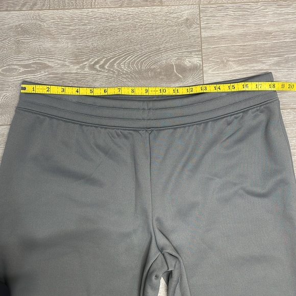 NWT Eddie Bauer Freeheat Heatraiser Fleece Lined Elastic Waist Pants Cinder L - Picture 9 of 16